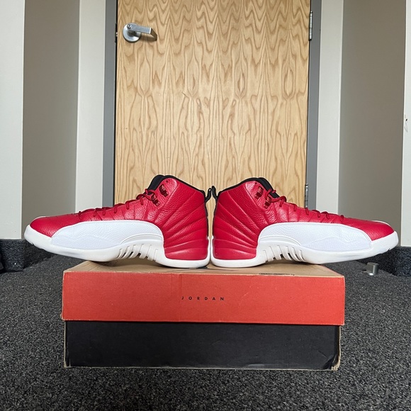 Jordan 12 Retro Gym Red • Size 11.5 - Picture 4 of 6